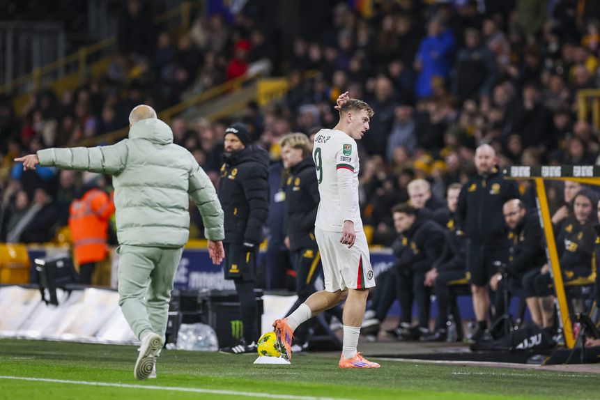 Delap voltou a jogar após dois meses lesionado... e foi expulso. Foto: IMAGO