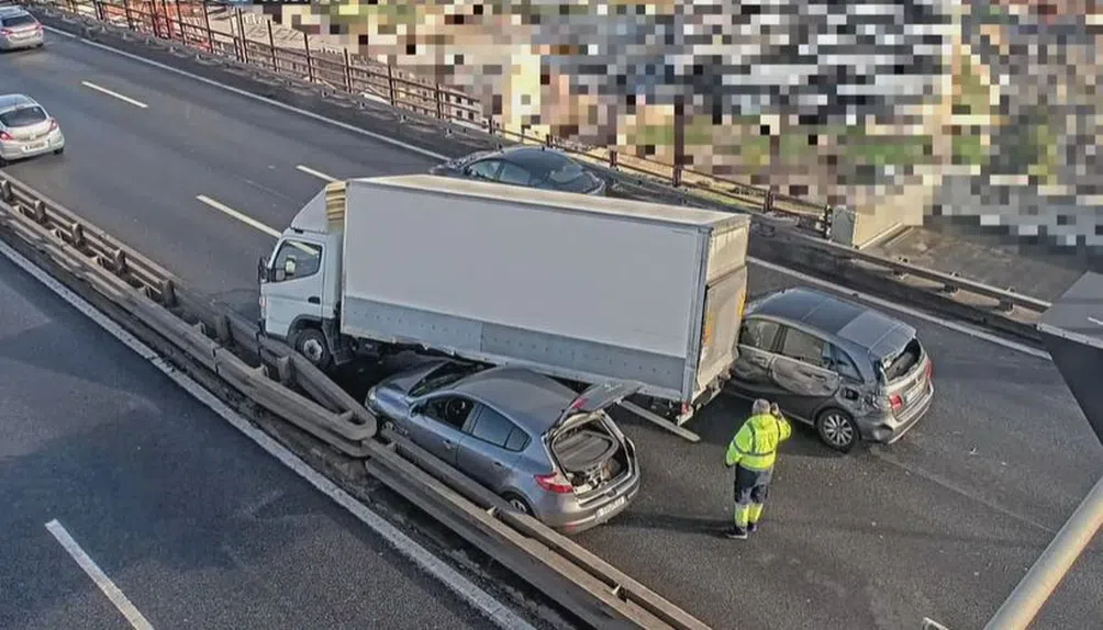 Ponte 25 de Abril! Caos total rodoviário
