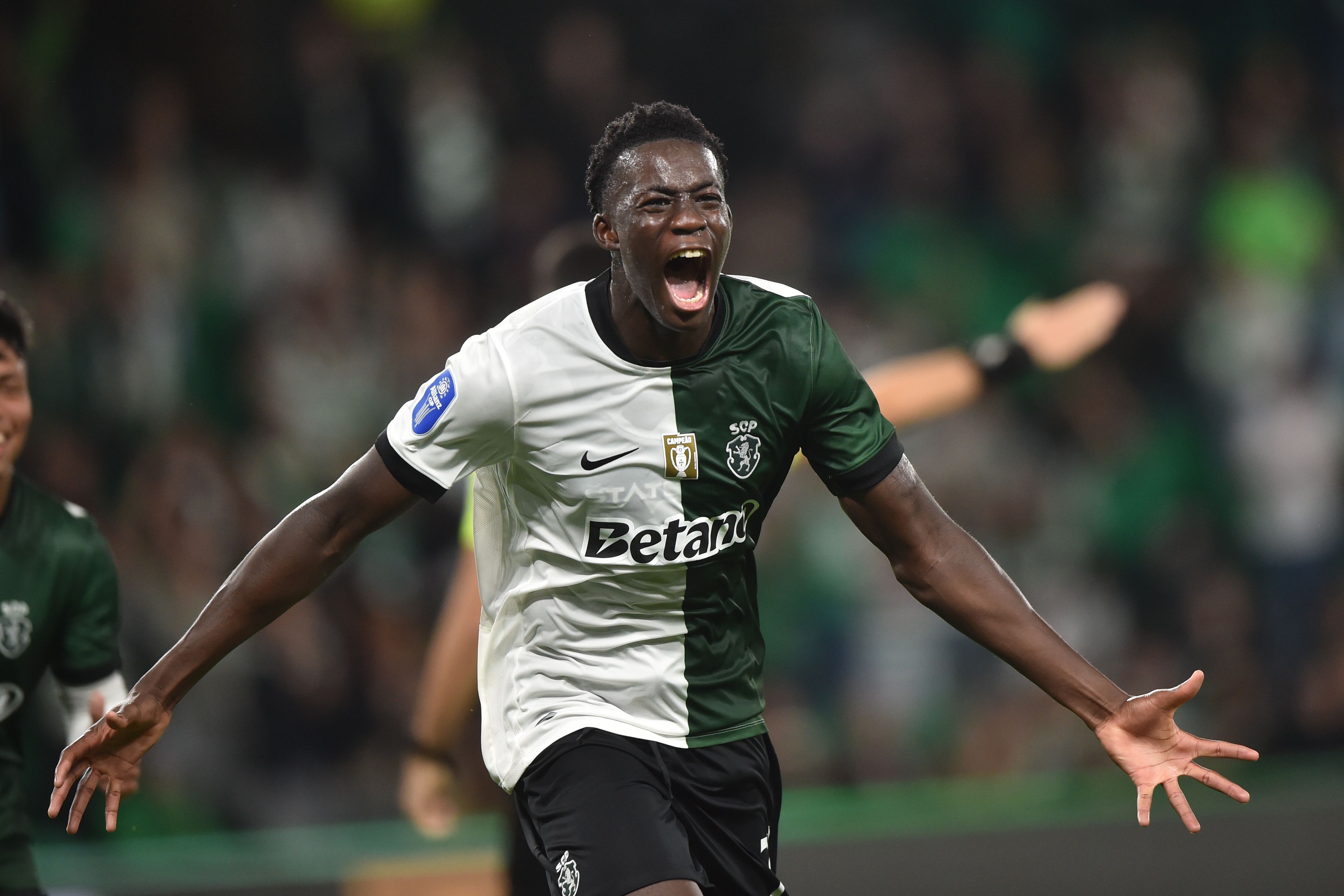 Salvador Blopa teve estreia de sonho na equipa principal do Sporting - Foto: Miguel Nunes