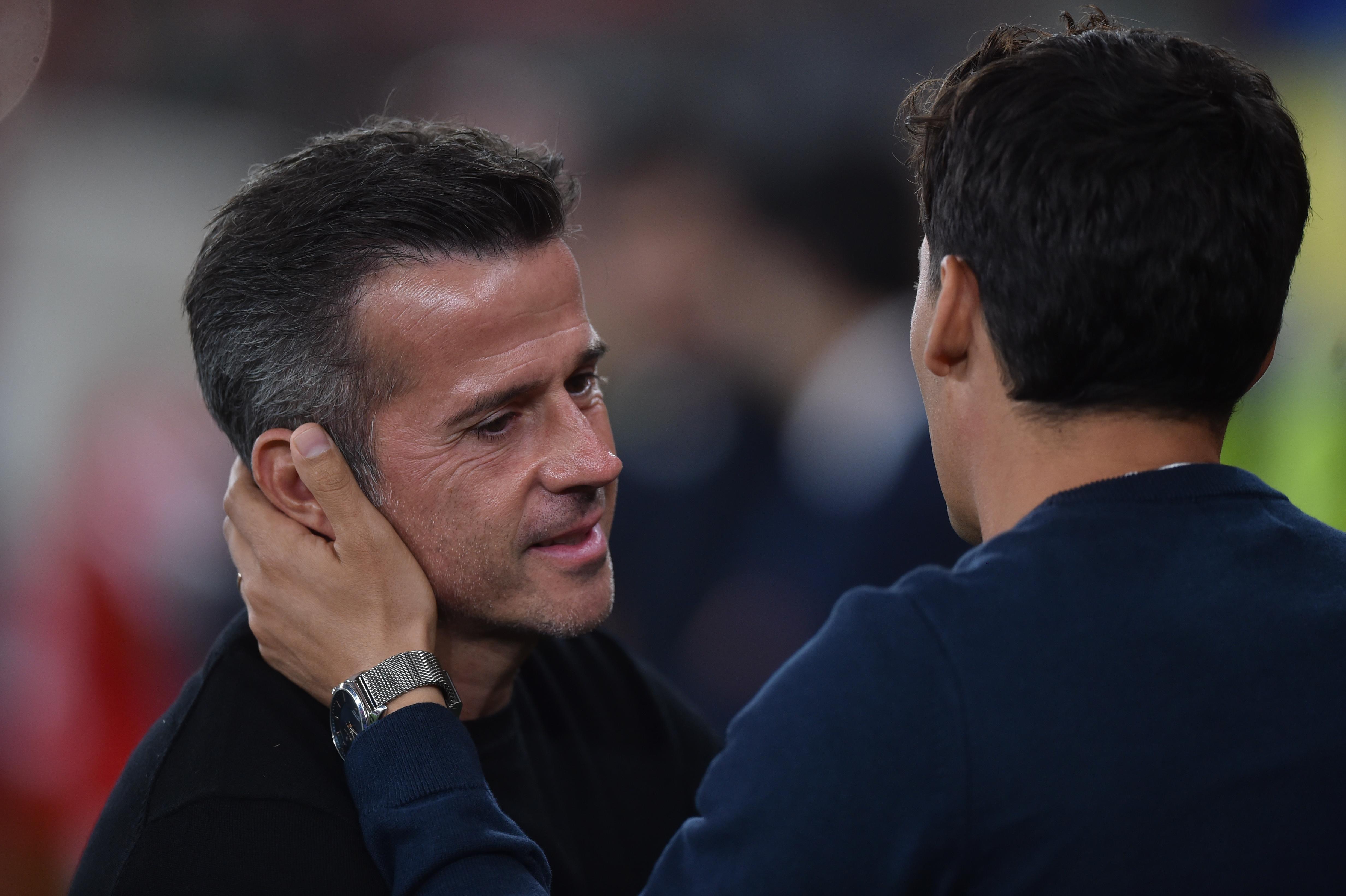 Marco Silva com Luís Pinto no Benfica-Gil Vicente - Foto: Miguel Nunes