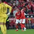 Sudakov a festejar com Lukebakio no Benfica-Gil Vicente - Foto: Miguel Nunes