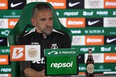 «Não era o melhor treinador do mundo quando fui campeão, não sou o pior agora...»