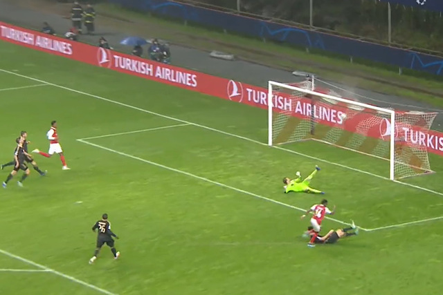 Álvaro Djaló faz o empate na Pedreira (vídeo)