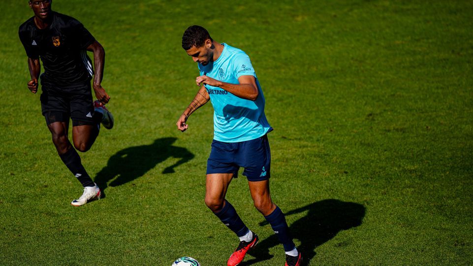 FC Porto: David Carmo corre para o onze em Famalicão