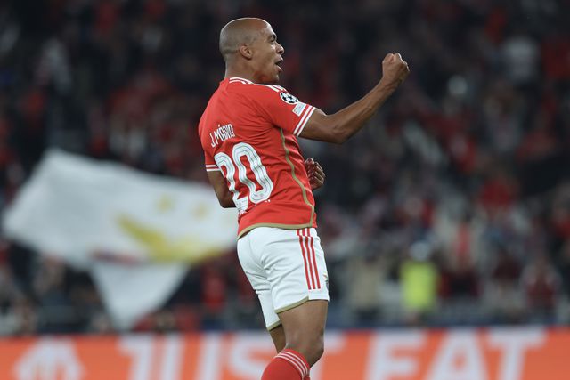 Primeira parte mágica e segunda de sofrimento resultam num (primeiro) ponto