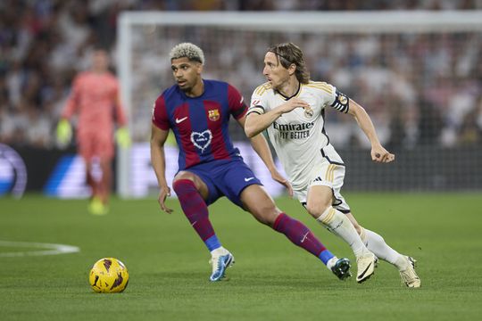 Nem o Real Madrid se esqueceu do aniversário do Barcelona: «É uma honra»