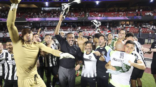 Artur Jorge reage à conquista da Libertadores: «É tempo de celebrar» (vídeo)