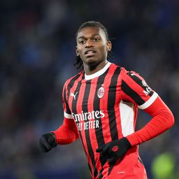 Rafael Leão em ação pelo Milan