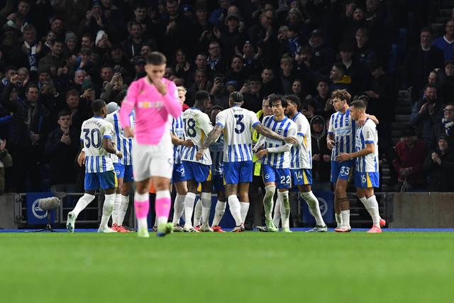 Brighton empata com o Southampton e iguala, à condição, o Man. City