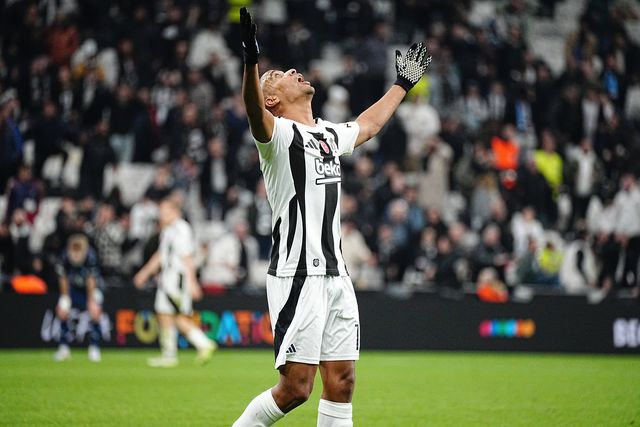 Caos no Besiktas: «Não tenho nada a ver com a transferência de João Mário»