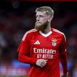 Jan-Niklas Beste, defesa alemão do Benfica, durante um jogo das águias