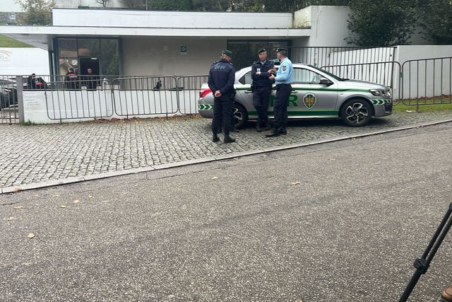 GNR no Olival para a chegada da equipa do FC Porto