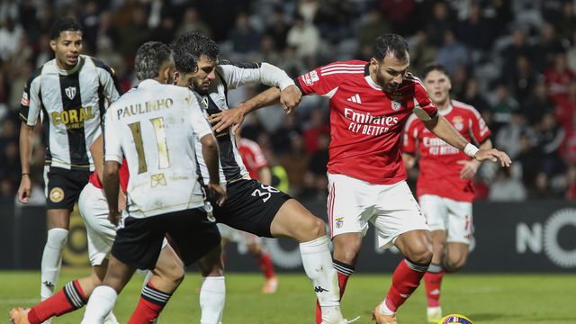 Nacional perdeu frente ao Benfica, por 2-1. Foto: HOMEM DE GOUVEIA/LUSA