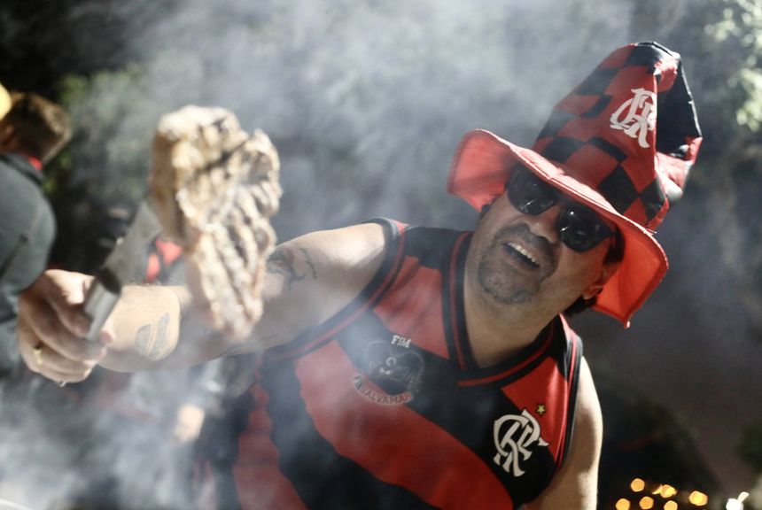 Adeptos de Palmeiras e Flamengo tomaram conta de Lima para a final da Taça Libertadores - Foto: Imago