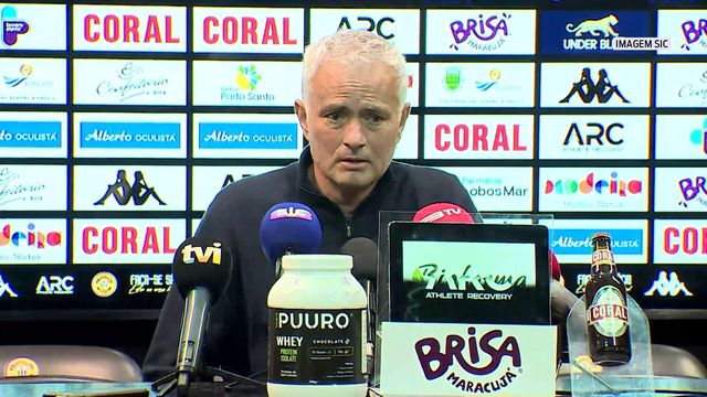 Mourinho: «Na primeira parte já deveríamos estar a ganhar»