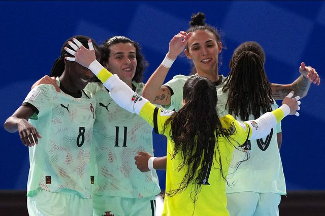 Portugal goleia Nova Zelândia a fechar grupo no Mundial