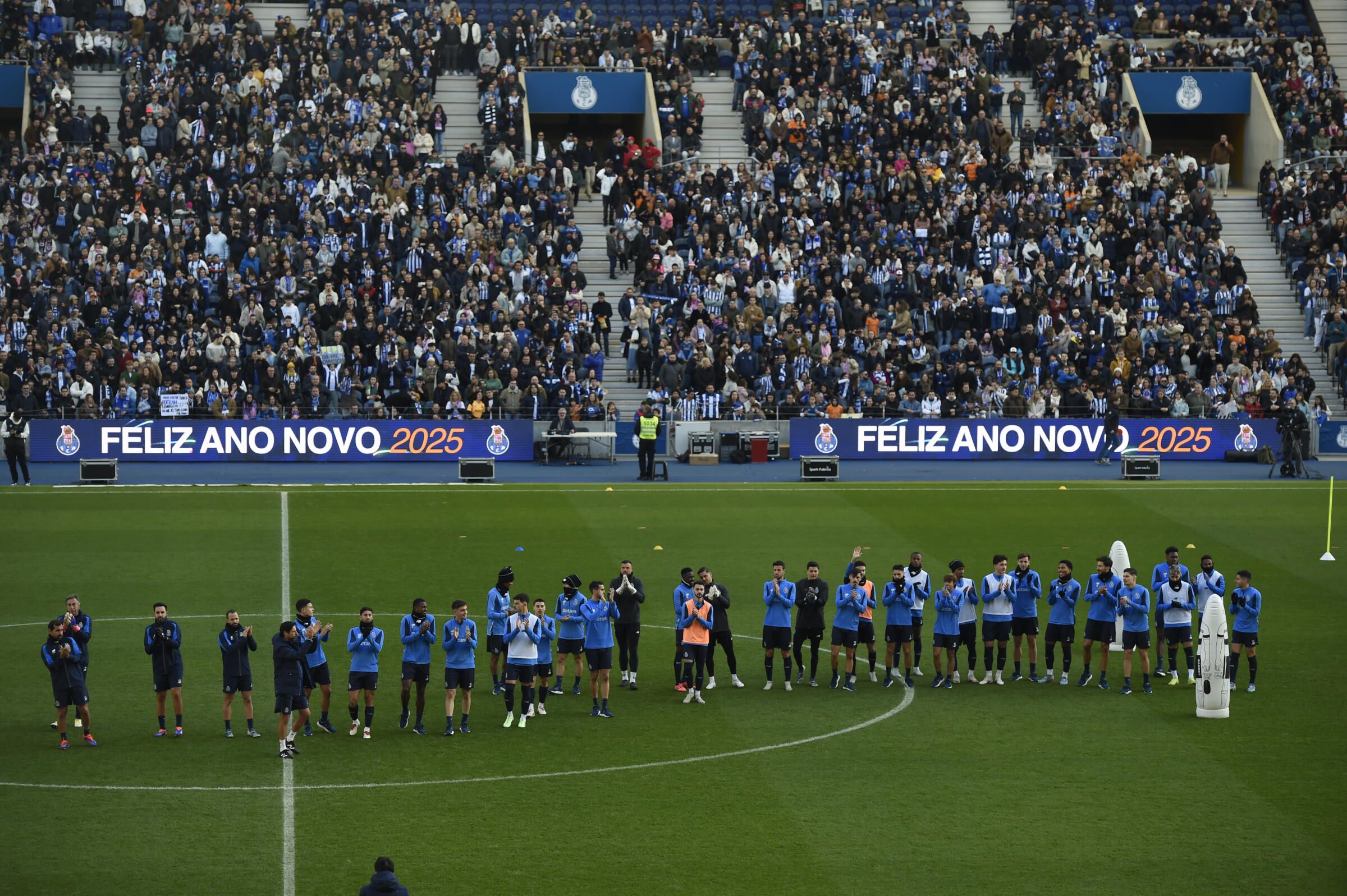 Treino aberto do FC Porto no Estádio do Dragão