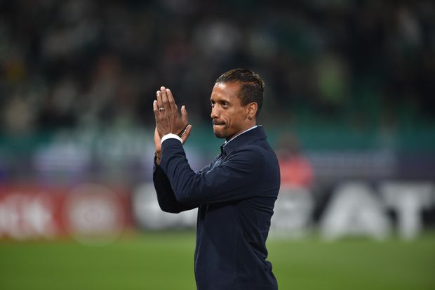 Nani foi homenageado pelo Sporting, antes do jogo com o Benfica