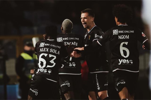 O Estrela da Amadora estabeleceu dois registos históricos com o triunfo sobre o Famalicão e receberá o SC Braga com a moral em alta. Foto: Estrela da Amadora SAD