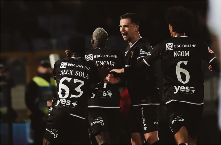 O Estrela da Amadora estabeleceu dois registos históricos com o triunfo sobre o Famalicão e receberá o SC Braga com a moral em alta. Foto: Estrela da Amadora SAD