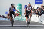 João Almeida permite a vitória a Jan Christen no Alto da Fóia, na 2.ª etapa da Volta ao Algarve 2025