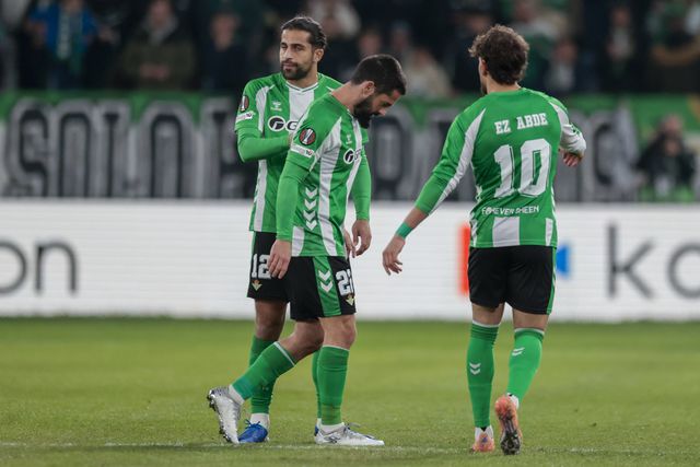 Isco lesionou-se após choque com colega de equipa