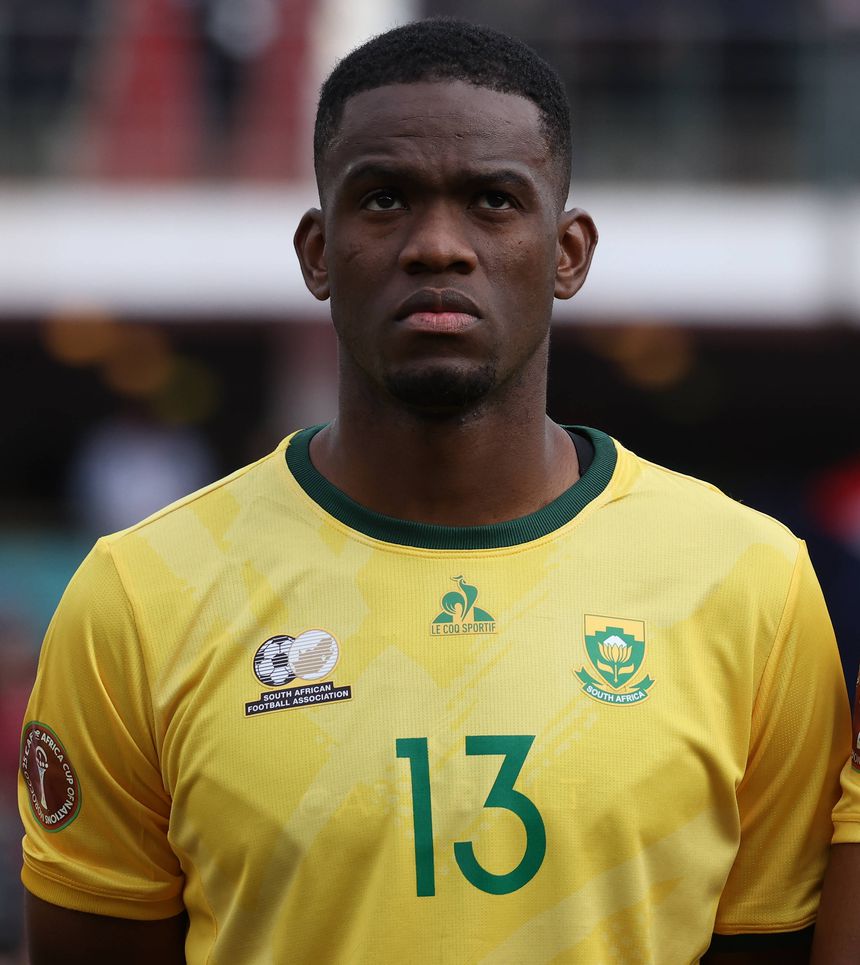 Yaya Sithole alinha pela África do Sul na CAN