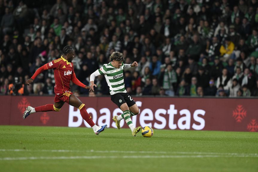 Maxi Araújo marcou segundo golo dos leões na goleada ao Rio Ave (4-0) (Foto Sérgio Miguel Santos)