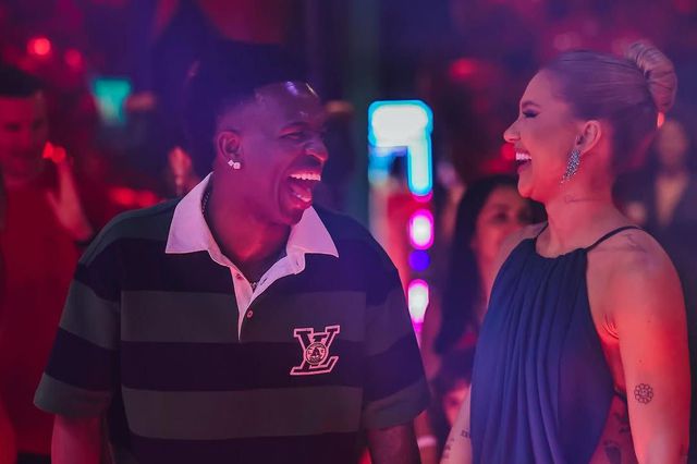 Vinícius Jr. com a namorada Virgínia no Rio de Janeiro - Foto: Vinícius Jr./Instagram