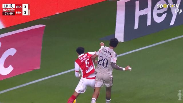 Tem razão o Benfica no golo anulado? Pedro Henriques esclarece