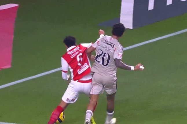 Tem razão o Benfica no golo anulado? Pedro Henriques esclarece