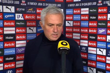 Veja o vídeo: a reação de Mourinho que dá que falar em todo o Mundo