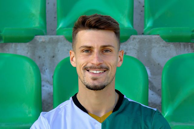 Mercado (oficial): SC Covilhã reforça meio-campo