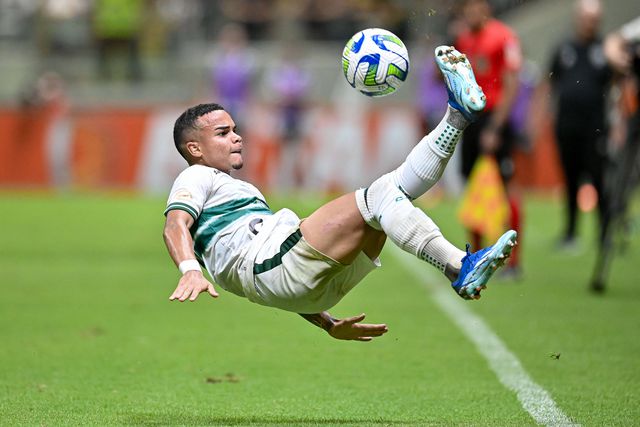 Mercado: Kaio César perto de reforçar o V. Guimarães