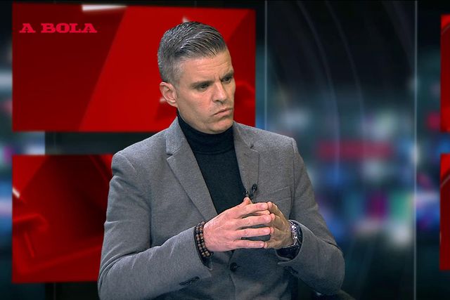 «Kokçu ainda não encontrou o equilíbrio certo para jogar com João Neves»