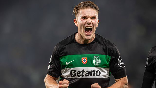 Viktor Gyokeres a celebrar o seu primeiro hat-trick na Europa diante do Man. City