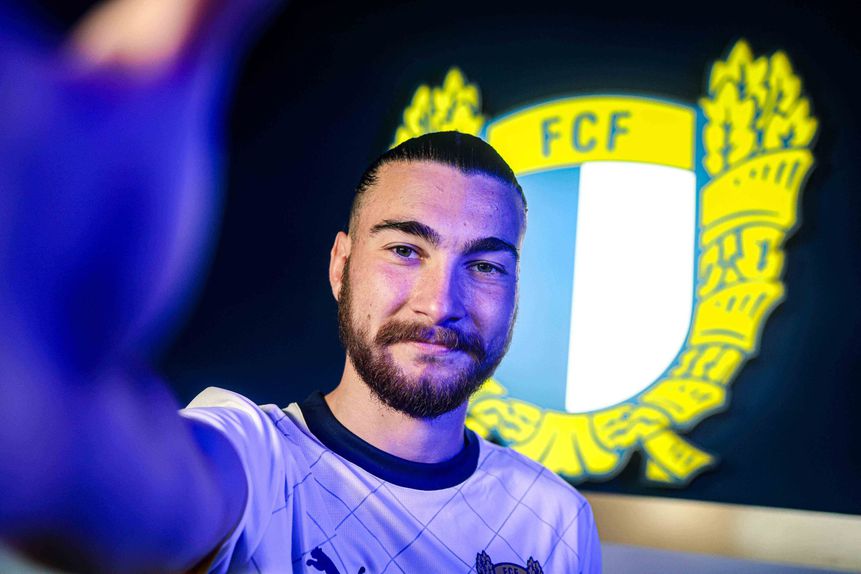Otar Mamageishvili é uma aposta de futuro do Famalicão, clube com o qual rubricou um contrato de quatro épocas e meia