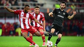Bis de El Kaabi coloca o Olympiakos nos oitavos da UEFA Europa League