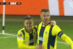 Quem sabe não esquece! Dzeko faz a reviravolta para alívio de Mourinho