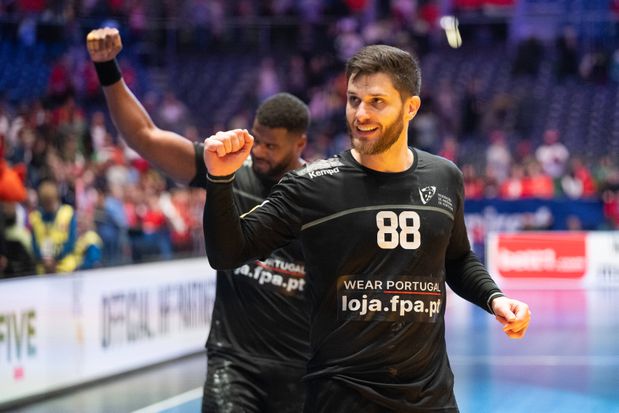 Fábio Magalhães com a camisola da Seleção de Portugal no Mundial de andebol