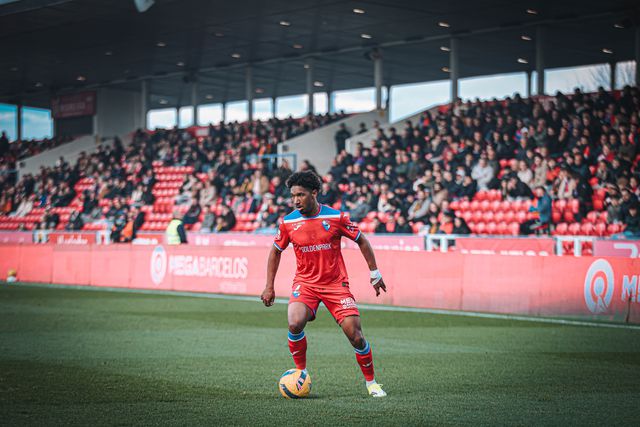 Tidjany tem agora o estatuto de titular - Foto: Gil Vicente