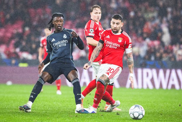 Camavinga foi suplente utilizado contra o Benfica na Luz