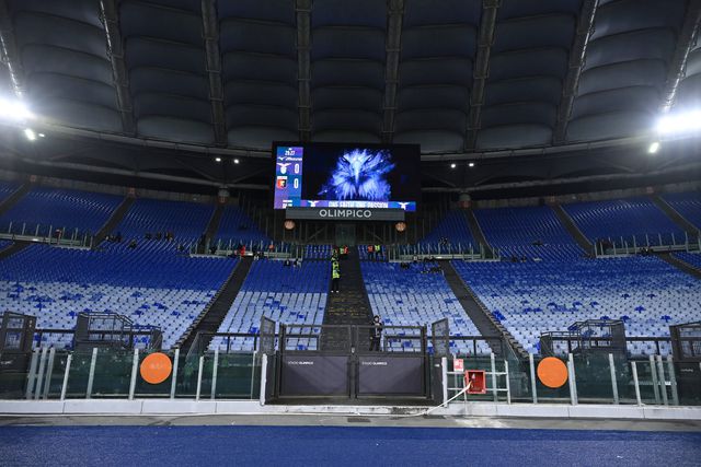 Olímpico despedido após protesto dos adeptos da Lazio contra presidente