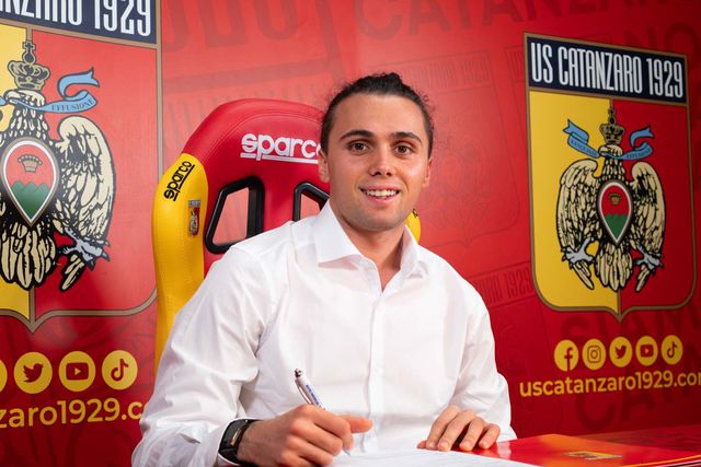 Gonçalo Esteves prossegue carreira na Serie B italiana - Foto: US Catanzaro 1929