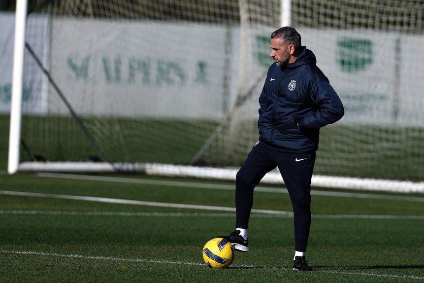 Rui Borges orientou o penúltimo treino do jogo com o Nacional - Foto: Sporting CP