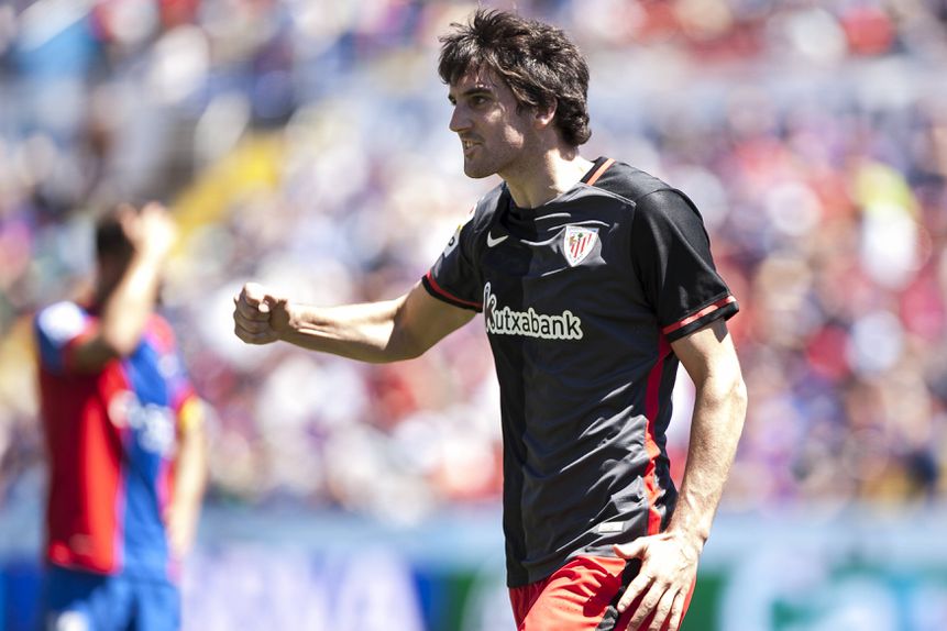 Mikel San José era o número 6 do Athletic Bilbao