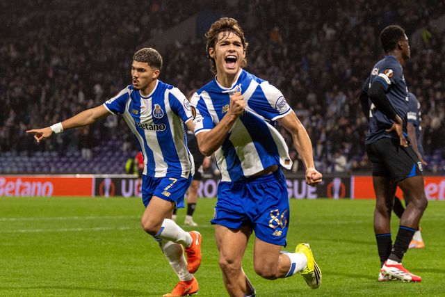 A celebração de Rodrigo Mora contra o Rangers - Foto: Imago