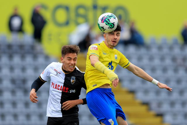 Entre ameaça de goleada e calafrios, lobos voltam a uivar: a crónica do Arouca-Farense