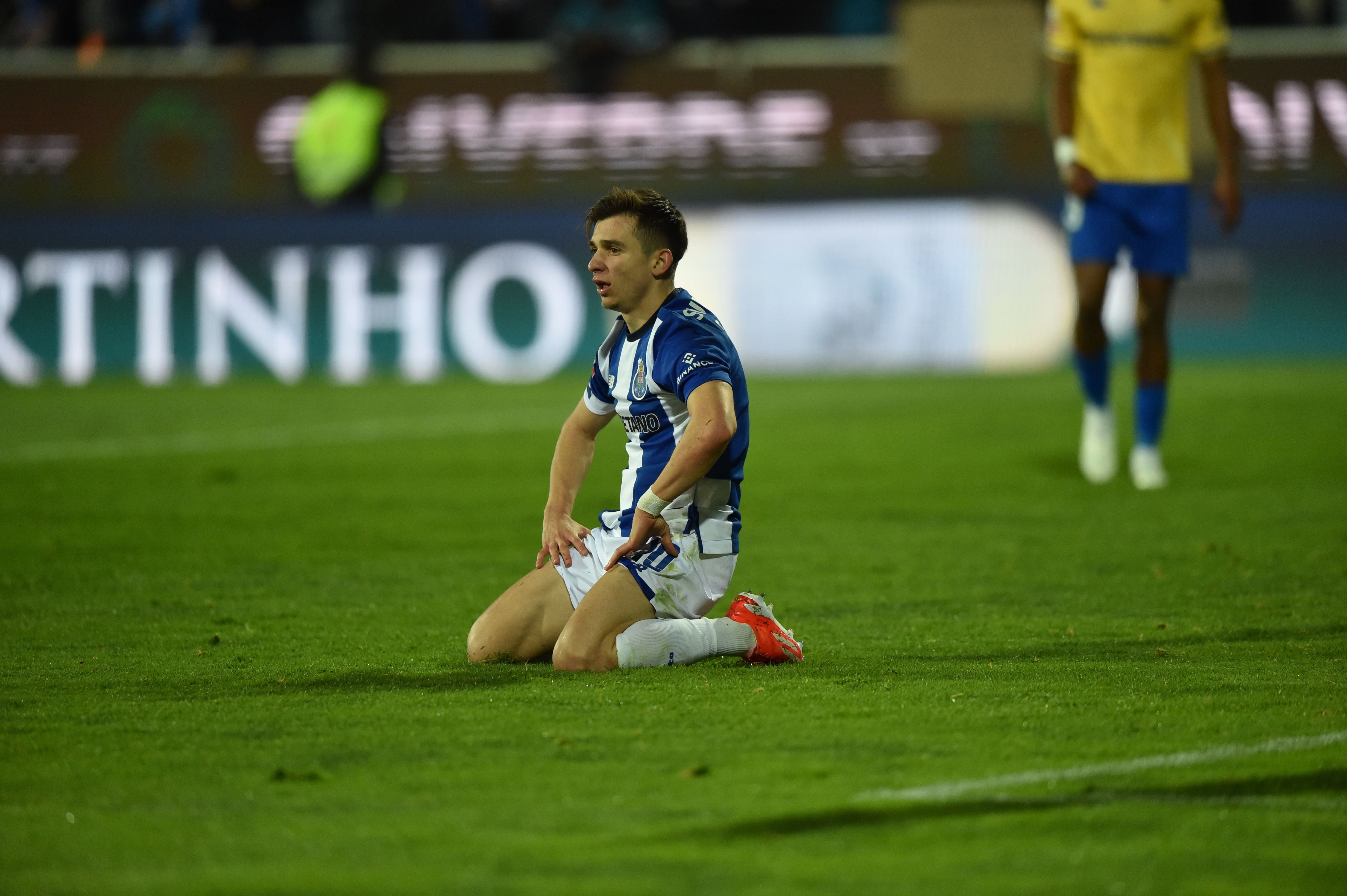 Quando o maior caos nasce de dentro: a crónica do Estoril-FC Porto