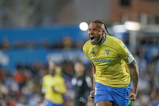 Destaques do Estoril: Cassiano foi um poço de energia